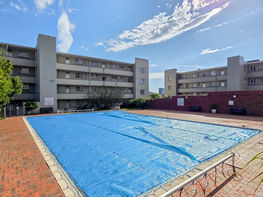 3 Bedroom Property for Sale in Zonnebloem Western Cape